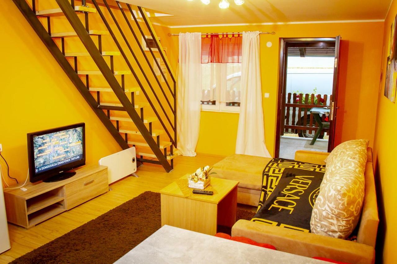 Casa Simon 3 Hotell Subotica Eksteriør bilde